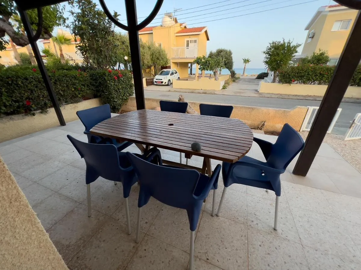 Leo Boutique Beachfront Ayia Napa 0*,  Cyprus